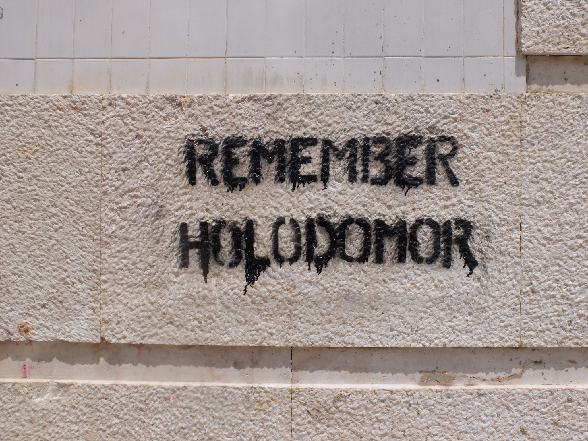 HOLOMODOR